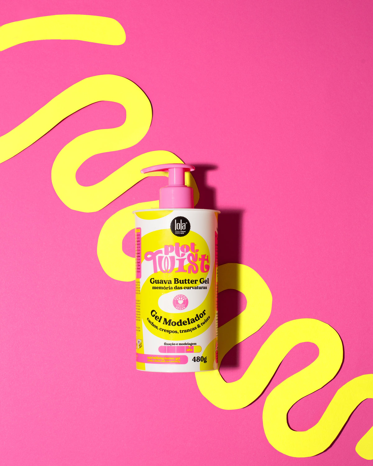 Lola Cosmetics Plot Twist Guava Butter Gel - Styling gel for frizzy hair 480 g