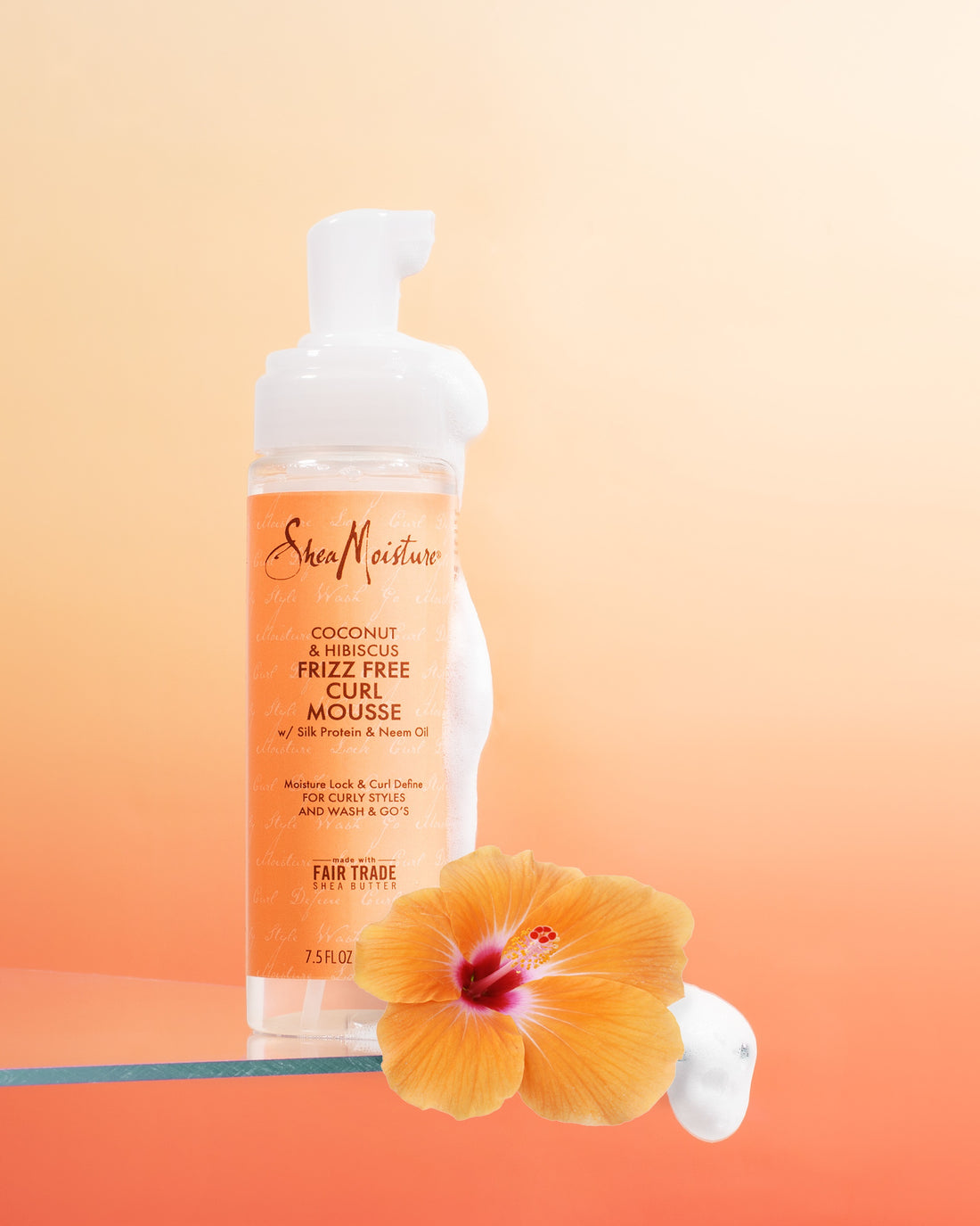 Shea Moisture Coconut &amp; Hibiscus Frizz-Free Curl Mousse - Hab a krepulopás ellen 222 ml